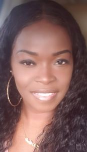 Meet your Posher, Dee